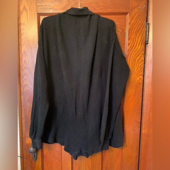 BLACK Romper - Picture 5 of 8